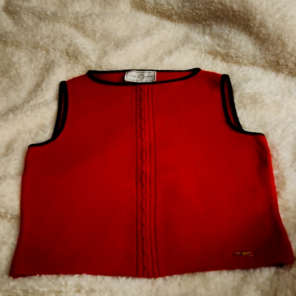 ST. JOHN SPORT by MARIE GRAY; M; Sleeveless Sweater
